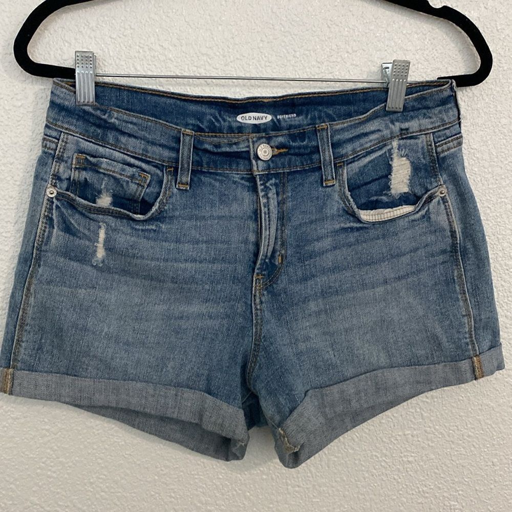 Old Navy- high rise Boyfriend distressed shorts- rolled cuff- Size 6